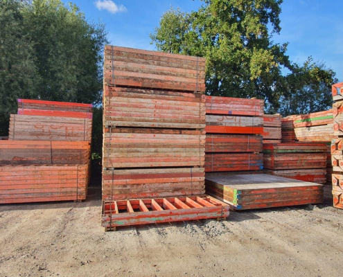Used Peri Trio formwork without plywood