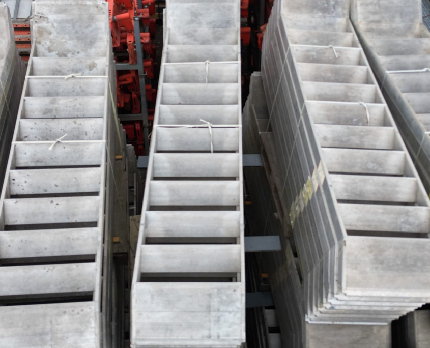 Peri Up Gerüsttreppen & Geländerhalter