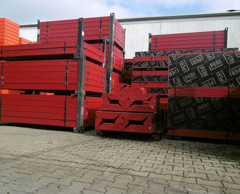 Peri Maximo saniert 2